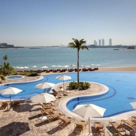 ドバイTiara - Luxury Palm Jumeirah - Private Beach And Pool!アパートメント エクステリア 写真