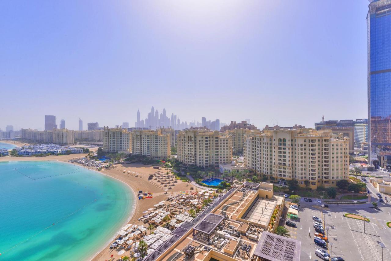 ドバイTiara - Luxury Palm Jumeirah - Private Beach And Pool!アパートメント エクステリア 写真